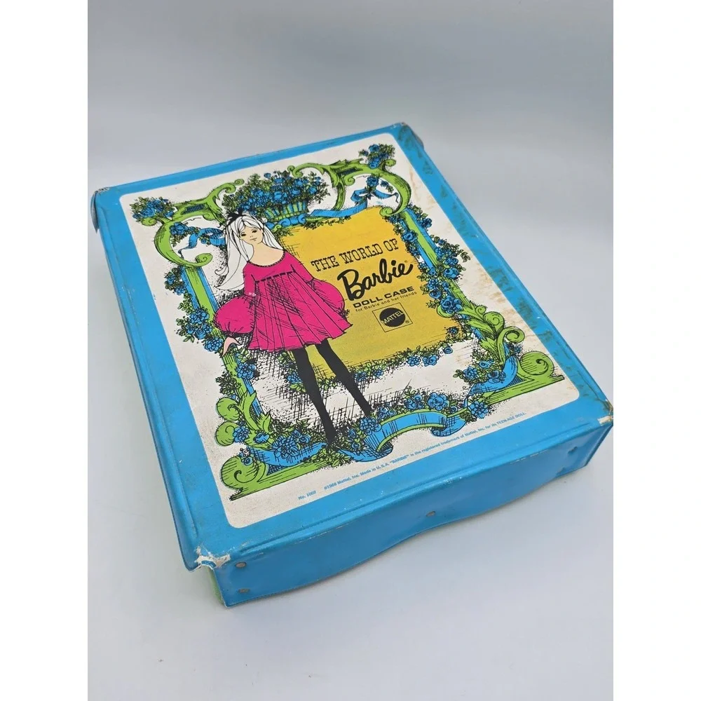 Vintage The World of‎ Barbie Doll Case #1002 1968 MATTEL Blue & Green Doll
